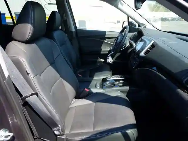 5FNYF6H97JB048962 2018 HONDA PILOT TOURING-4