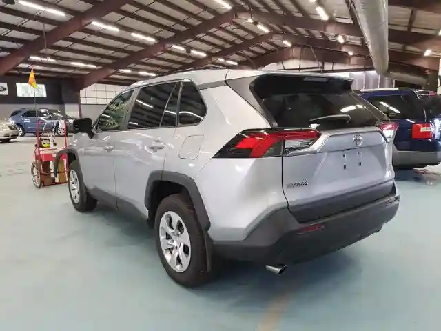 2T3F1RFV7LW091377 2020 TOYOTA RAV4 LE-2
