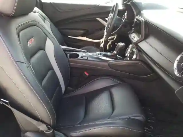 1G1FH1R75J0131251 2018 CHEVROLET CAMARO SS-4