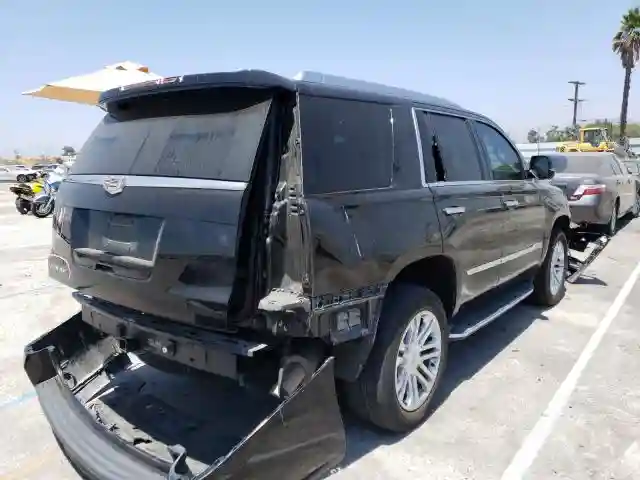 1GYS3AKJ6HR211751 2017 CADILLAC ESCALADE-3