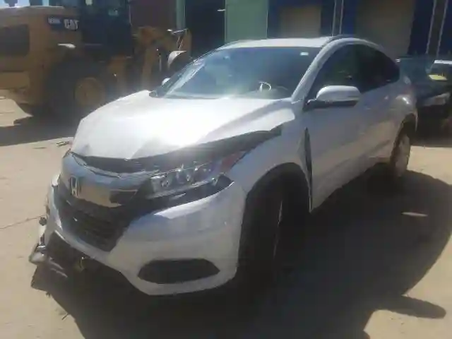 3CZRU6H57KM735275 2019 HONDA HR-V EX-1