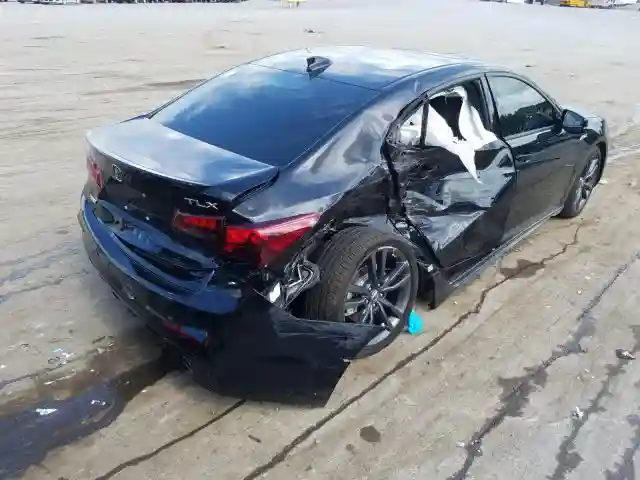 19UUB1F69LA010166 2020 ACURA TLX-3