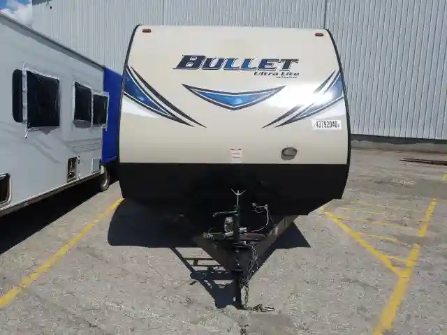 4YDT28724HK423898 2017 KEYSTONE BULLET-1