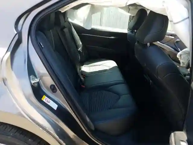 4T1B11HK0KU248645 2019 TOYOTA CAMRY L-5