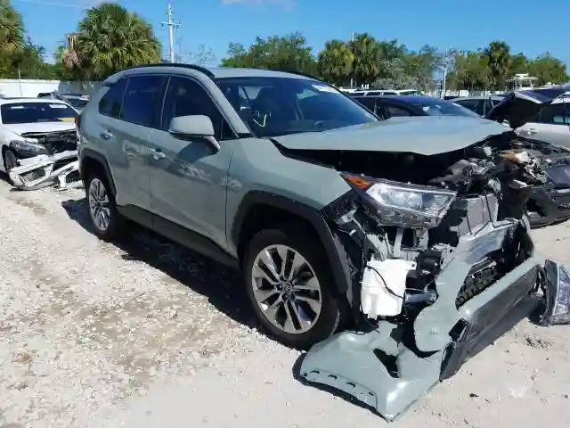 JTMC1RFVXLD518339 2020 TOYOTA RAV4 XLE PREMIUM-0