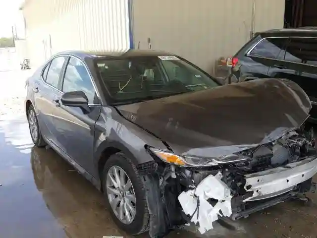 4T1C11AK4LU877017 2020 TOYOTA CAMRY LE-0