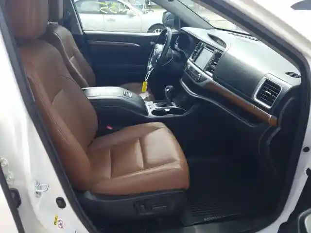 5TDDZRFH9HS395765 2017 TOYOTA HIGHLANDER LIMITED-4