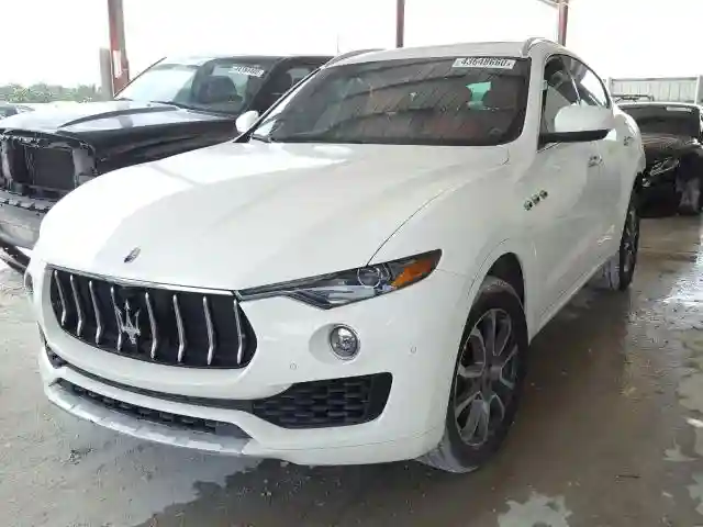 ZN661XUL6HX200001 2017 MASERATI LEVANTE LUXURY-1