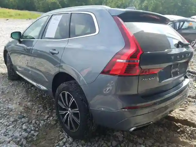 YV4102RLXL1428862 2020 VOLVO XC60 T5 INSCRIPTION-2
