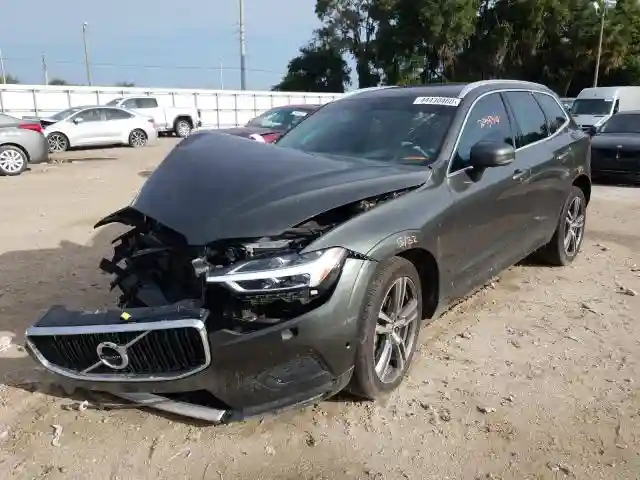 LYV102RK4JB097048 2018 VOLVO XC60 T5-1