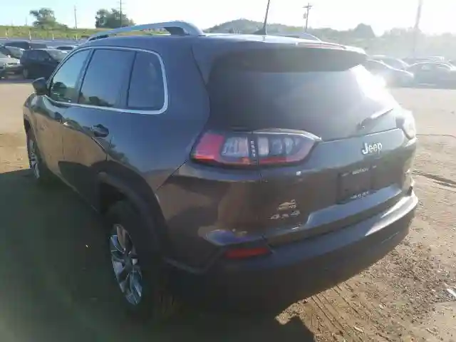 1C4PJMLB8KD311591 2019 JEEP CHEROKEE LATITUDE PLUS-2