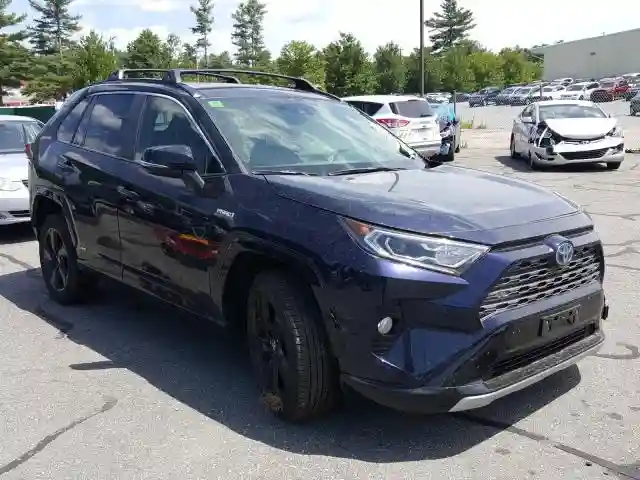 JTMEWRFV9KD516624 2019 TOYOTA RAV4 XSE-0