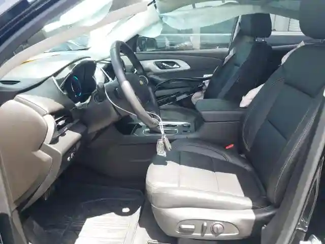 1GNERHKW1KJ244918 2019 CHEVROLET TRAVERSE LT-4