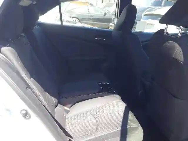 JTDKARFPXJ3080065 2018 TOYOTA PRIUS PRIME-5