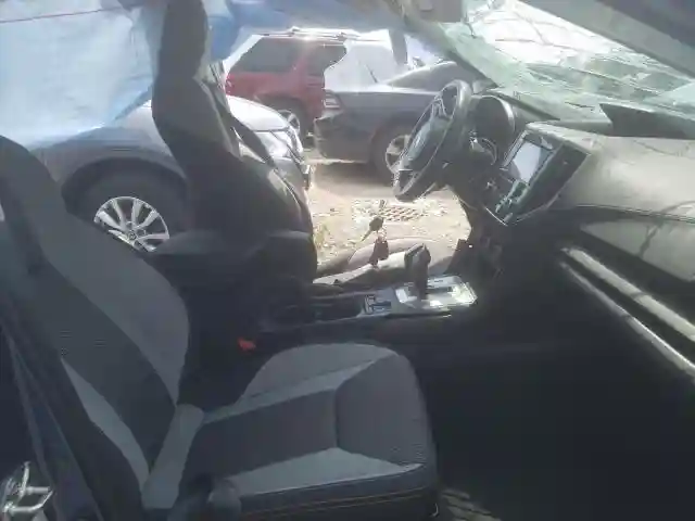 JF2GTABC2JH235815 2018 SUBARU CROSSTREK PREMIUM-4