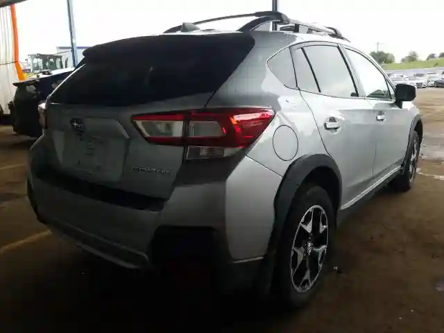 JF2GTABCXJG333156 2018 SUBARU CROSSTREK PREMIUM-3