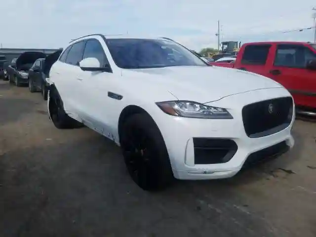 SADCL2BN1HA086308 2017 JAGUAR F-PACE R - SPORT-0