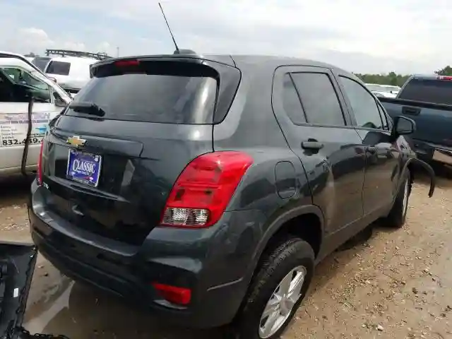 3GNCJKSB3LL181548 2020 CHEVROLET TRAX LS-3