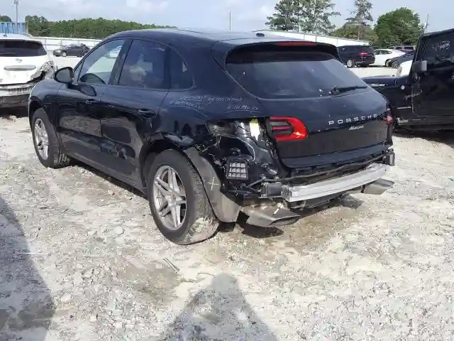 WP1AA2A51HLB83280 2017 PORSCHE MACAN-2