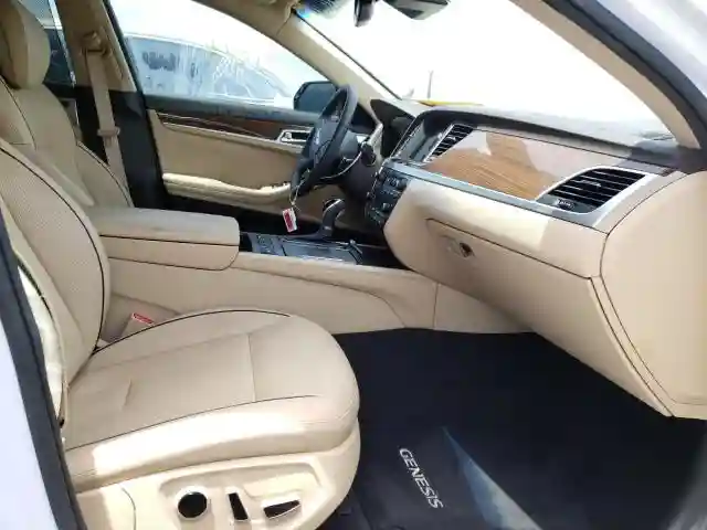 KMHGN4JE1GU138307 2016 HYUNDAI GENESIS 3.8L-4