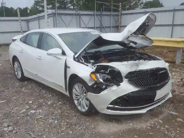 1G4ZP5SZ6KU100395 2019 BUICK LACROSSE ESSENCE-0