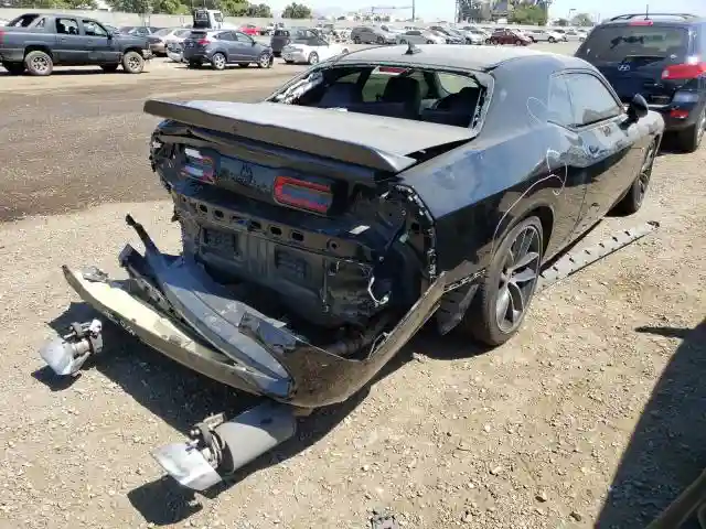 2C3CDZFJ2JH232736 2018 DODGE CHALLENGER R/T 392-3