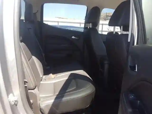1GCGTEEN3J1190668 2018 CHEVROLET COLORADO ZR2-5