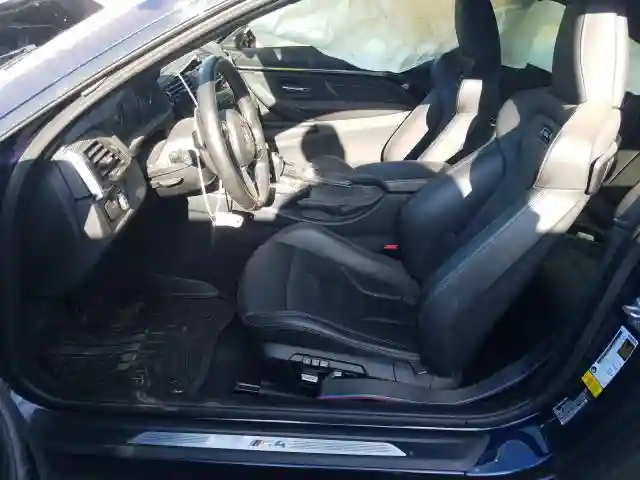 WBS4Y9C5XJAG66702 2018 BMW M4-4