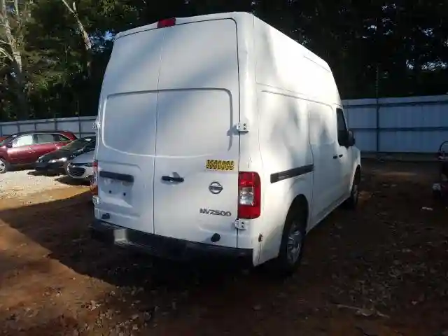 1N6BF0LY4KN809898 2019 NISSAN NV 2500 S-3
