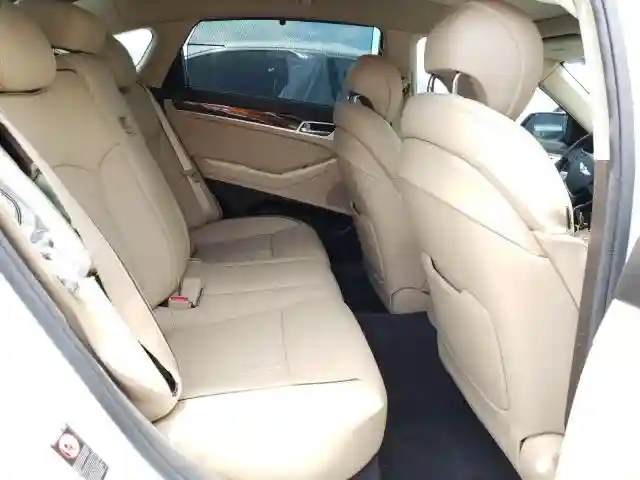 KMHGN4JE1GU138307 2016 HYUNDAI GENESIS 3.8L-5