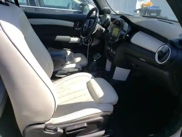 WMWWG5C57J3D00788 2018 MINI COOPER-4