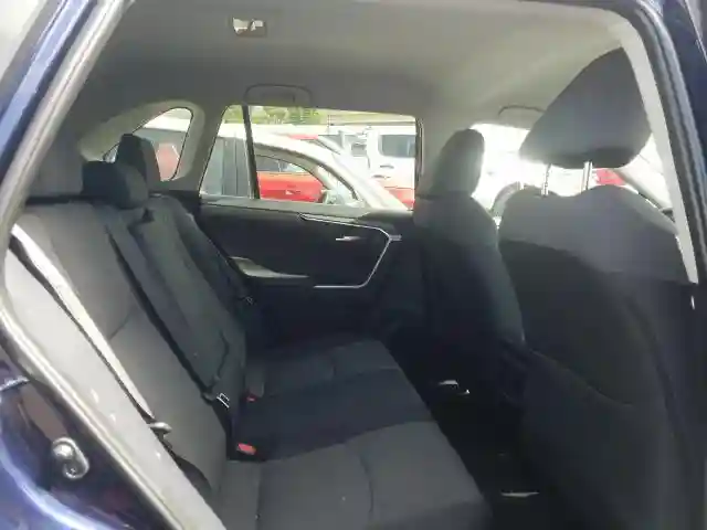 2T3W1RFV6LC065175 2020 TOYOTA RAV4 XLE-5