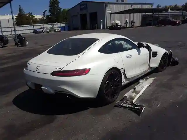 WDDYJ7JAXGA007080 2016 MERCEDES-BENZ AMG GT S-3