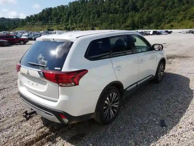 JA4AZ3A35LZ022543 2020 MITSUBISHI OUTLANDER SE-3