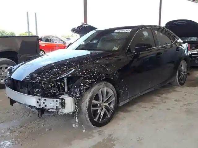 JTHBA1D25J5062780 2018 LEXUS IS 300-1