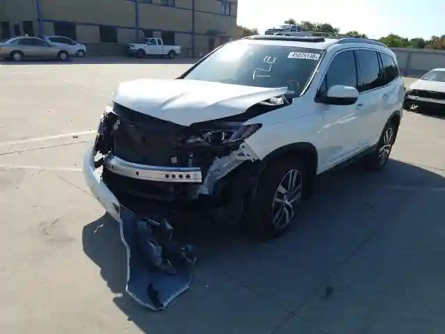 5FNYF6H90HB090173 2017 HONDA PILOT TOURING-1