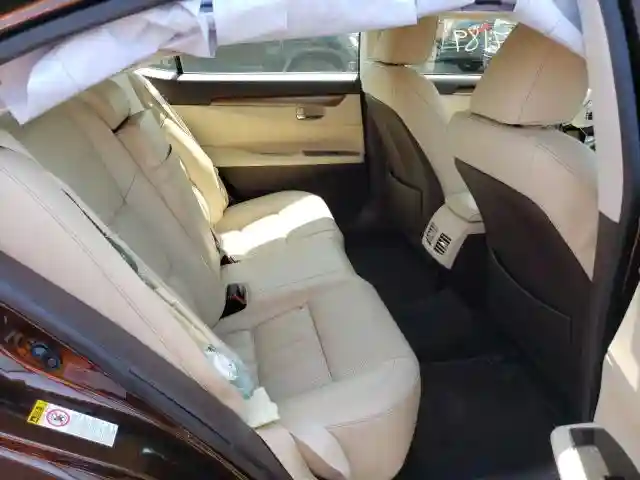 JTHBW1GG2H2149590 2017 LEXUS ES 300H-5