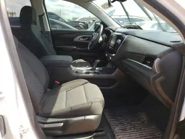 1GNERFKW1KJ305852 2019 CHEVROLET TRAVERSE LS-4