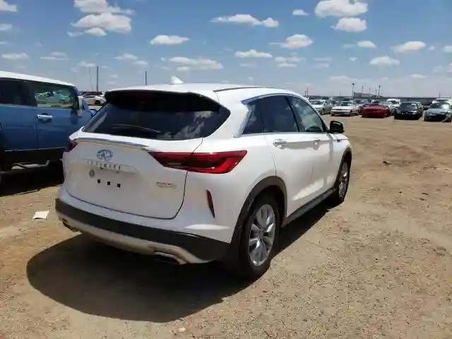 3PCAJ5M11KF139690 2019 INFINITI QX50 ESSENTIAL-3