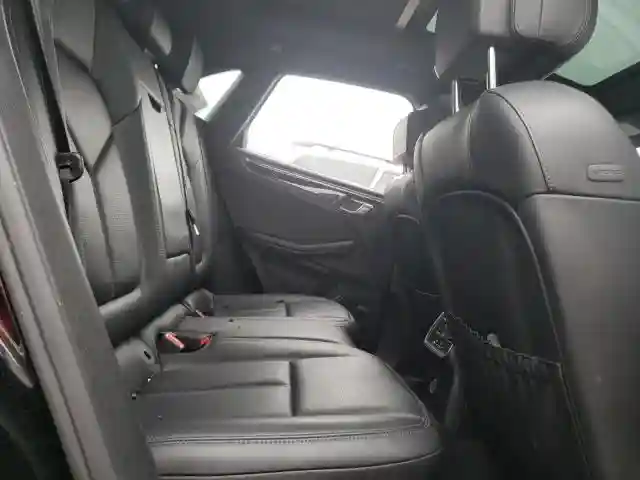 WP1AA2A50JLB02677 2018 PORSCHE MACAN-5