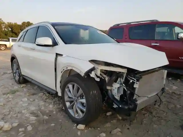 3PCAJ5M16KF140320 2019 INFINITI QX50 ESSENTIAL-0