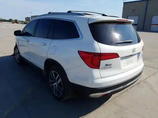 5FNYF6H90HB090173 2017 HONDA PILOT TOURING-2