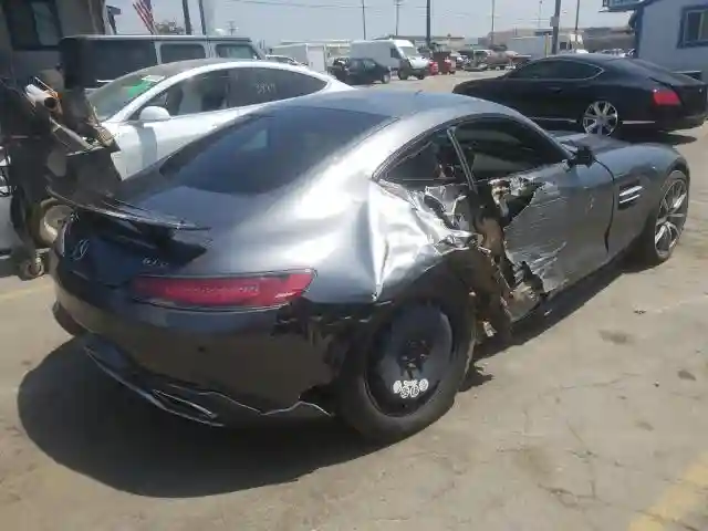 WDDYJ7JA0HA012631 2017 MERCEDES-BENZ AMG GT S-3