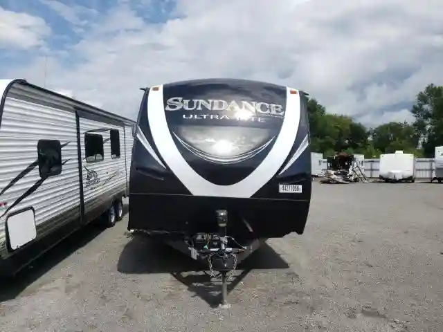 5SFSB2228KE401845 2019 HEART LAND SUNDANCE-1