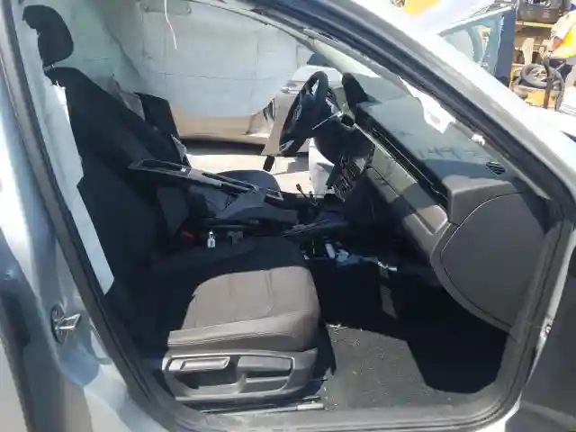 1VWSA7A33LC011534 2020 VOLKSWAGEN PASSAT SE-4