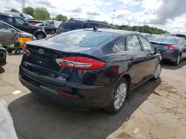 3FA6P0LU3KR121599 2019 FORD FUSION SE-3