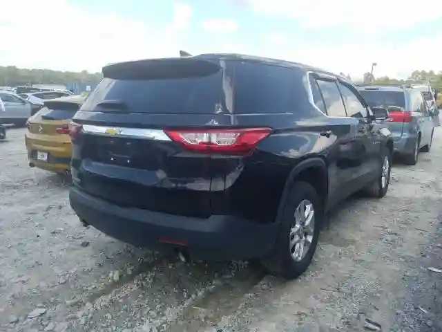 1GNERFKW2KJ130561 2019 CHEVROLET TRAVERSE LS-3