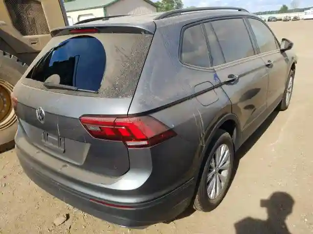 3VV1B7AX3KM198416 2019 VOLKSWAGEN TIGUAN S-3