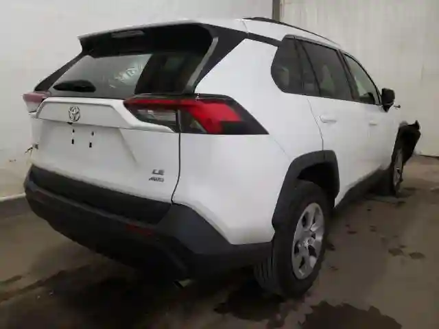 2T3F1RFV3KW032258 2019 TOYOTA RAV4 LE-3