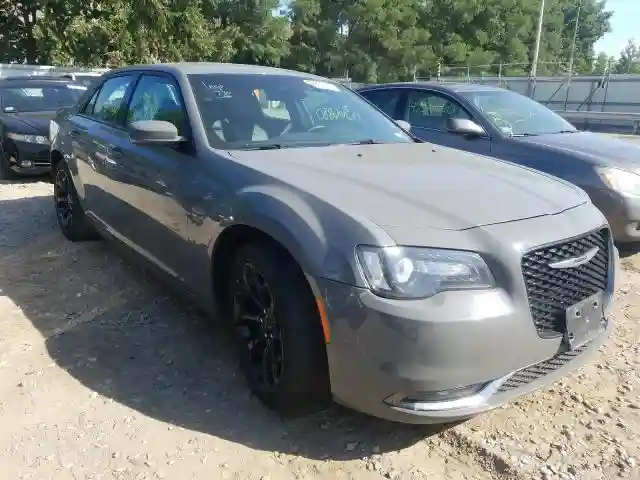 2C3CCABG8KH562543 2019 CHRYSLER 300 S-0